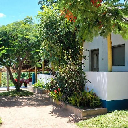 Complexo Alemanha - Vilanculos Backpacker Экстерьер фото