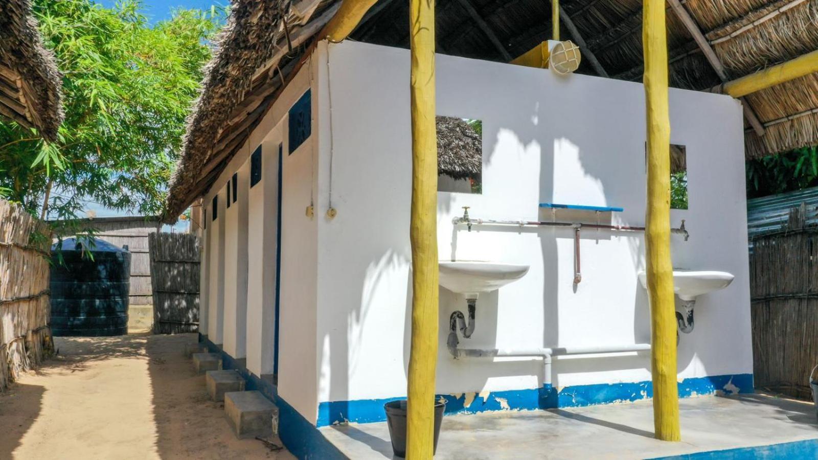 Complexo Alemanha - Vilanculos Backpacker Экстерьер фото